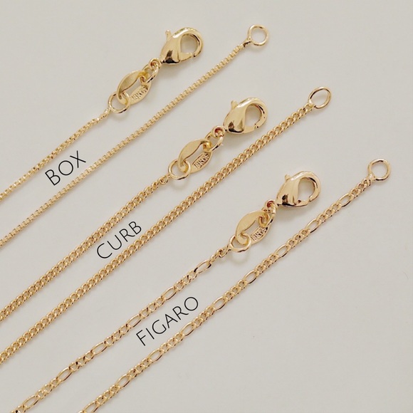 Virgin Mary Necklace | 18k Gold Filled - Picture 5 of 6